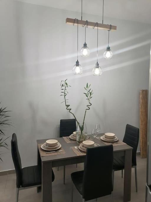 Apartament Σπιτι Ιδανικο Για 4 Ατομα Στον Αγ. Νικολαο Αττικησ Ateny Zewnętrze zdjęcie